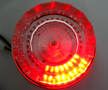 ニコフラッシュF - 卵型のユニークなデザイン回転灯 - LED回転灯.com